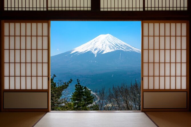 Full-day Private Mount Fuji Tour by Premium Car - Pickup Details