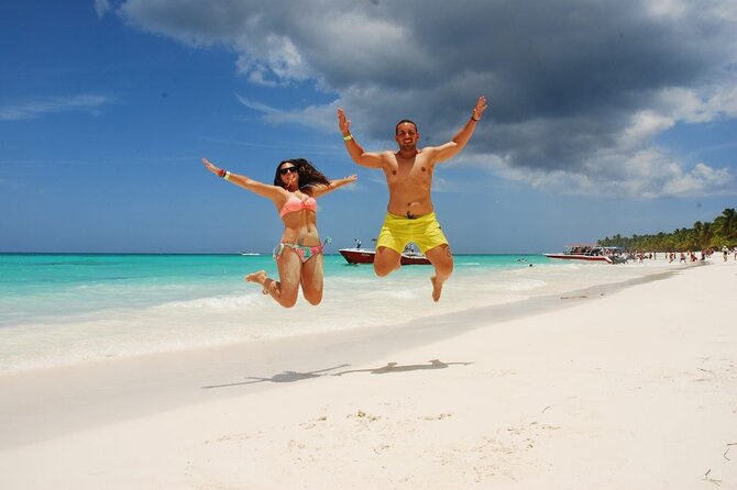Full-Day Private Punta Cana Saona Tour by Speedboat - Exploring Saona Island