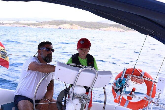 Full Day Private Sailboat Tour From Sitges - Reviews