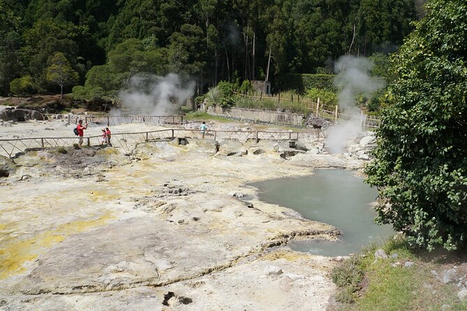 Full-Day Private São Miguel Tour With Furnas and Hot Springs - Tour Inclusions and Exclusions