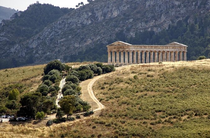 Full Day Private Segesta and Erice Cultural Tour From Palermo - Accessibility and Recommendations