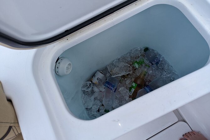 Full Day Private Sightseeing Snorkel Boat Charter in USVI - Local Eateries and Attractions