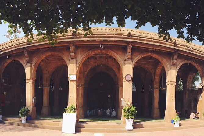 Full Day Private Sightseeing Tour of Ahmedabad - Monuments and Memorials