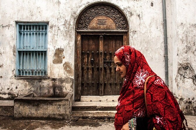 Full-Day Private Stone Town Spice Farm and Prison Island Tour - Accessibility and Requirements
