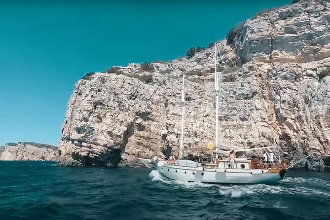 Full Day PRIVATE Tour (10-12 People)On Custom Made Motorsailor - Additional Information