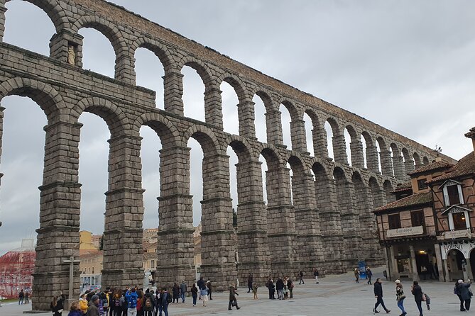 Full Day Private Tour for Las Rozas Shopping Village and Segovia - Alcazar Castle Visit