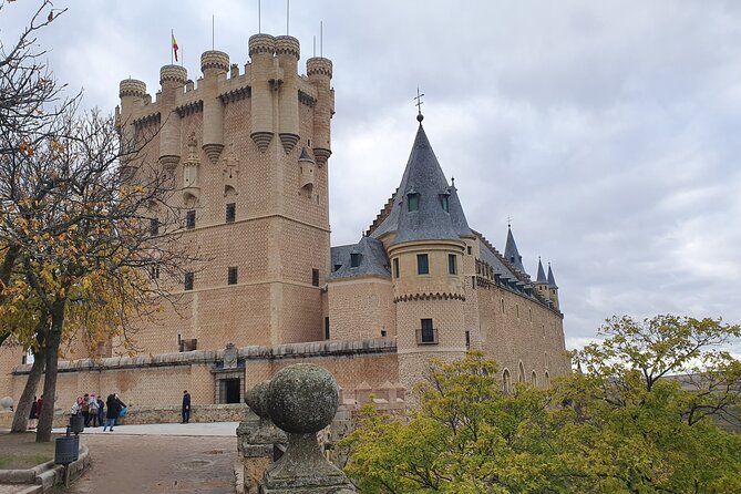 Full Day Private Tour for Las Rozas Shopping Village and Segovia - Booking and Cancellation Policy