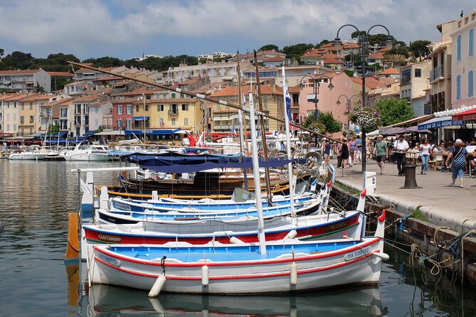 Full Day Private Tour From Avignon - Meeting and Pickup