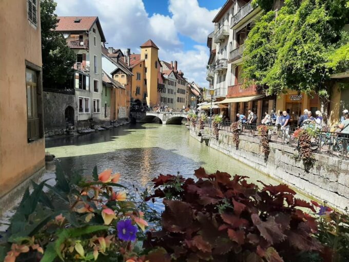 Full-Day Private Tour From Geneva to Annecy - Booking and Payment