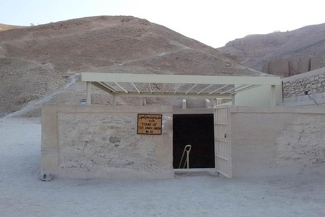 Full Day Private Tour From Luxor Airport - Itinerary Highlights