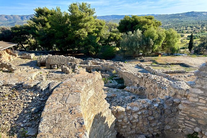 Full-Day Private Tour in Matala Caves and Ancient Gortyn in Crete - Accessibility and Participation