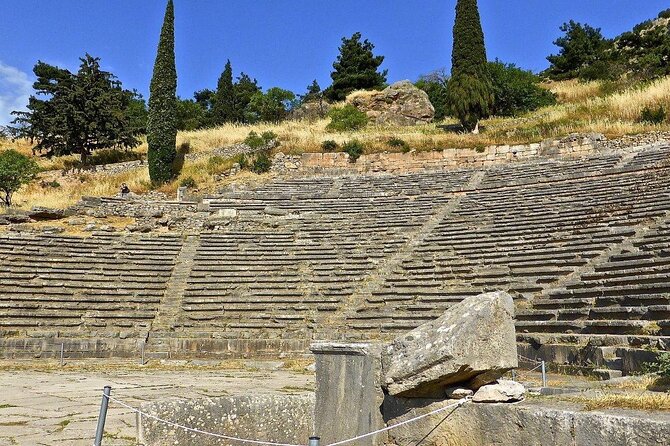 Full-Day Private Tour in Mystical Delphi and Arachova - Lunch and Refreshments