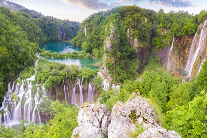 Full Day Private Tour in Plitvice Lakes and Rastoke From Zagreb - Pickup Information