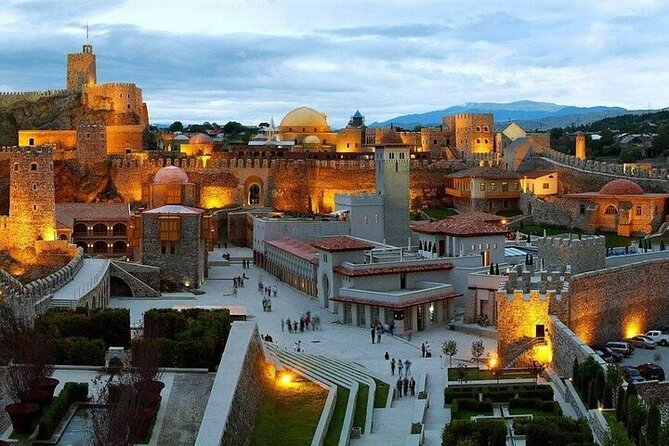 Full Day Private Tour in Vardzia, Rabati and Borjomi With Guide - Key Points