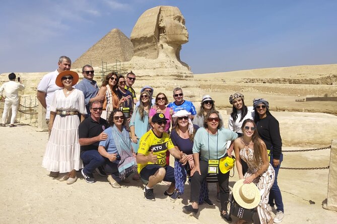 Full Day Private Tour of Giza Pyramids and Egyptian Museum - Experience Highlights