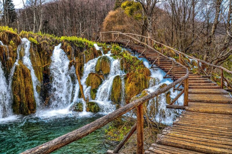 Full Day Private Tour of Plitvice Lakes From Split & Trogir - Good To Know