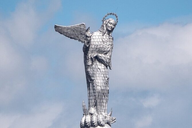 Full Day Private Tour of the City of Quito With a Guide - Pickup and Start Time