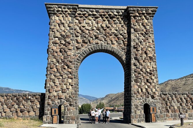 Full-Day Private Tour of Yellowstone - Preparing for Your Adventure