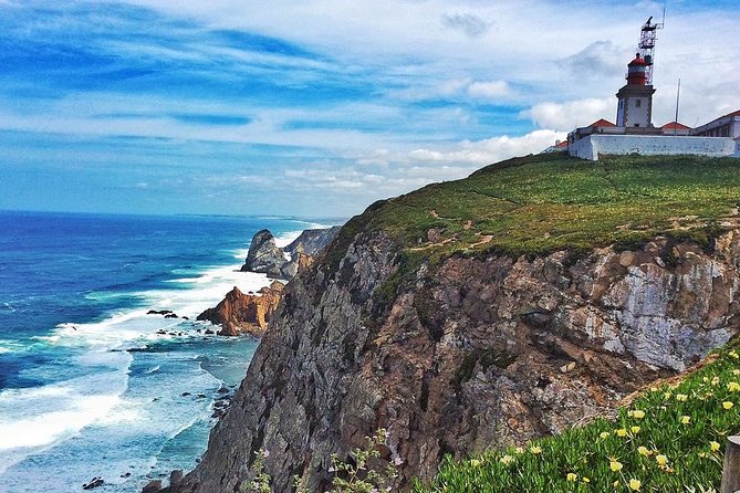 Full Day Private Tour Sintra + Cabo Da Roca + Cascais (2 - 4 Persons) - Review Highlights