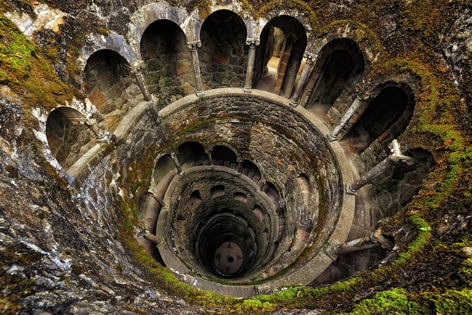 Full Day Private Tour Sintra + Cabo Da Roca + Cascais (2 - 4 Persons) - Meeting and End Points