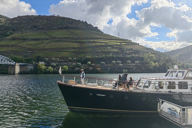 Full Day Private Tour to Douro - Vintage Experience - Pickup and Transportation