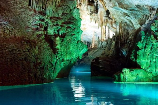 Full-Day Private Tour to Jeita Grotto, Harissa and Byblos - Exploring Jeita Grotto