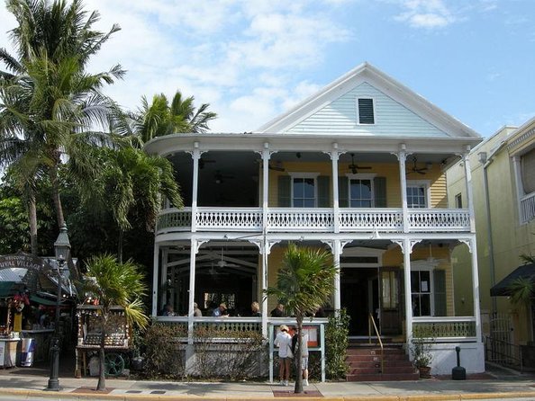 Full Day Private Tour to Key West and Sombrero Beach From Miami - Key Points