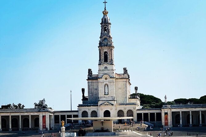 Full Day Private Tour to Nazaré, Óbidos, Fátima and Batalha - Customer Experience and Reviews
