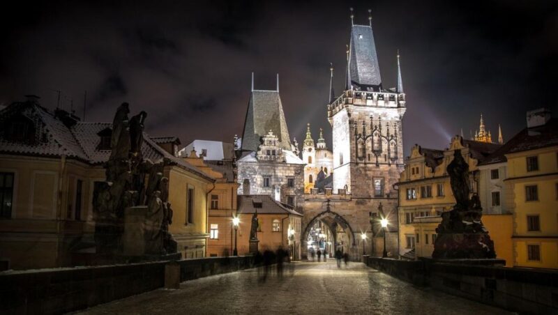 Full-Day Private Tour to Prague From Vienna - Key Points