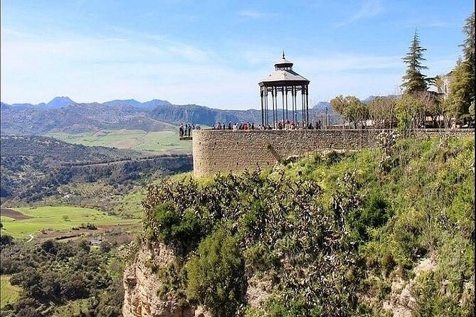 Full Day Private Tour to Ronda and Marbella From Málaga - Tour Reviews