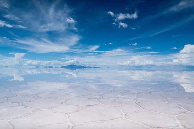 Full Day Private Tour to Salar De Uyuni - Highlights of the Tour