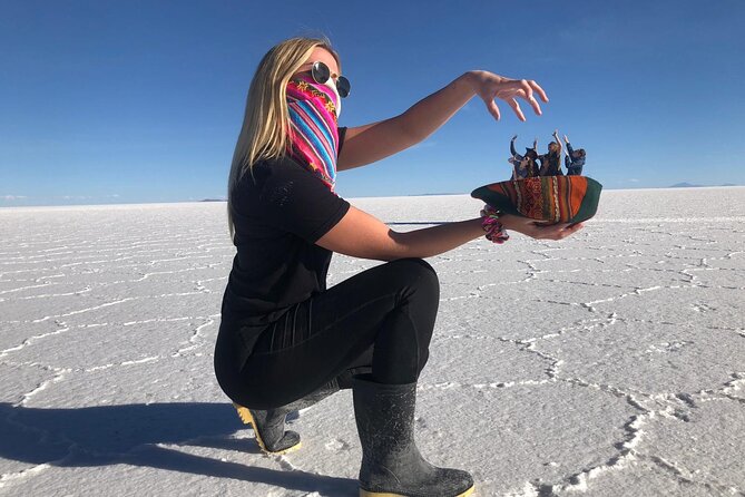 Full Day Private Tour to Salar De Uyuni - Highlights and Recommendations