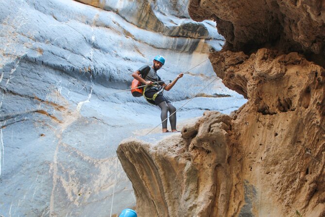 Full Day Private Tour to the Snake Canyon - Cancellation and Payment