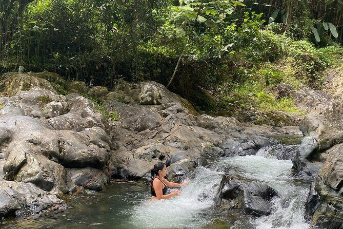 Full-Day Private Tour to Tinajas Waterfalls in El Yunque - Exploring El Yunque’s Hidden Gem: Tinajas Waterfalls