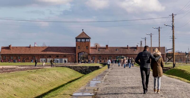 Full-Day Private Trip From Prague to Auschwitz - Birkenau - Transportation Details