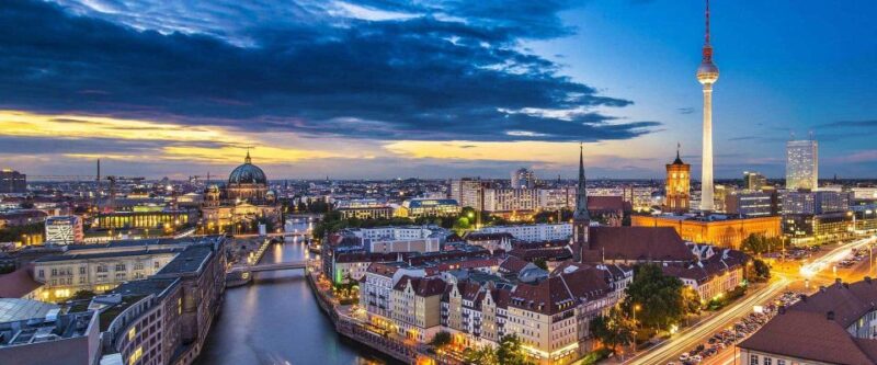 Full-Day Private Trip From Prague to Berlin - Booking Information