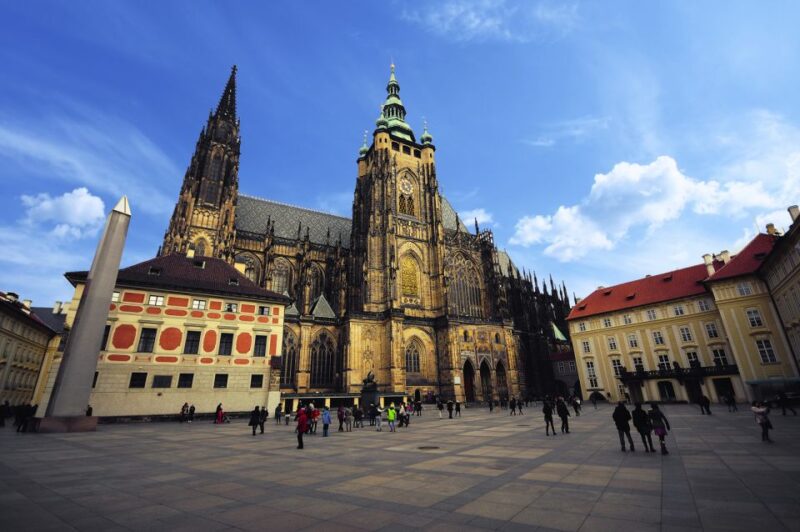 Full-Day Private Trip From Vienna to Prague - Transportation Details