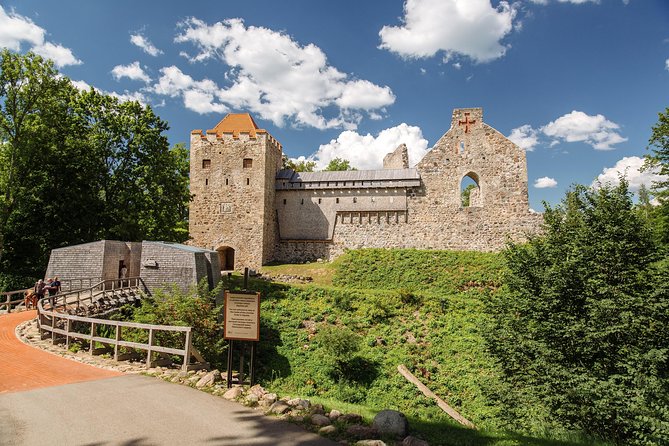 Full-Day Private Trip to Cesis, Sigulda and Turaida From Riga - Accessibility and Traveler Requirements
