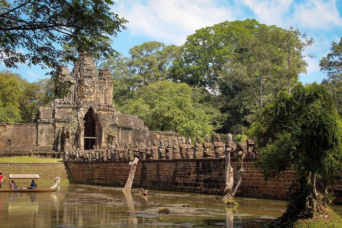Full-day Private VIP Tour to Angkor Complex - Accessibility and Participation