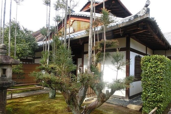 Full Day Private Walking Day Tour in Kyoto With Tea - Meeting and Pickup