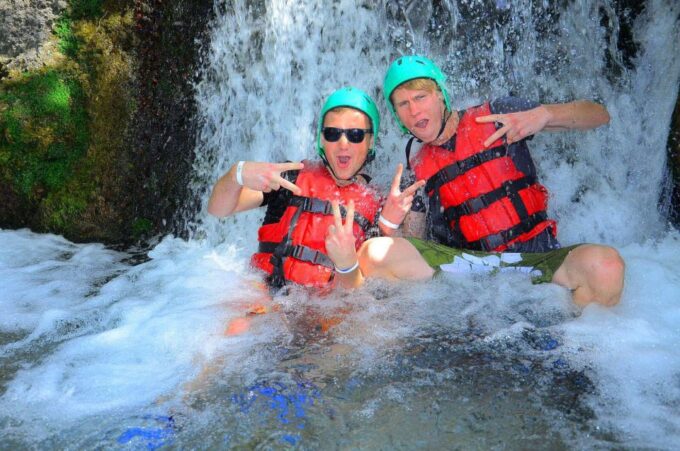 Full Day Rafting Whit Lunch - Personal Items