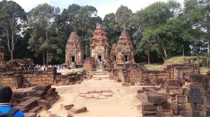 Full Day Rolous Group and Angkor Wat With Sunset Viewing - Booking Information and Important Notes