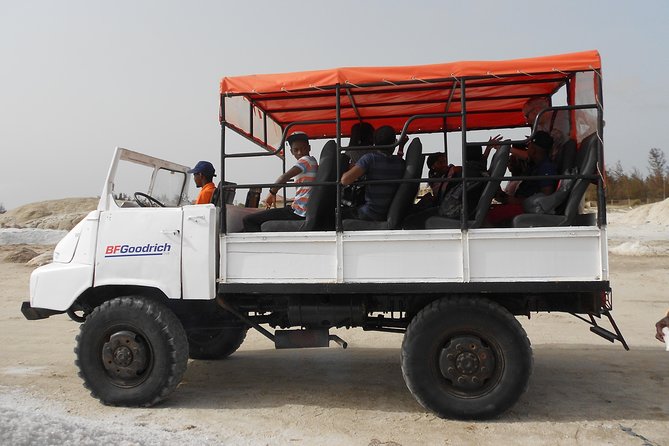 FULL-DAY SAFARI and PINK LAKE TOUR (Minimum 2 Pax) - Lunch Details
