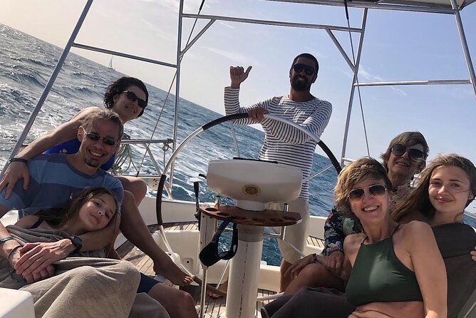 Full Day Sailing Yacht - Beautiful Day on the Atlantic Ocean - Inclusions and Amenities