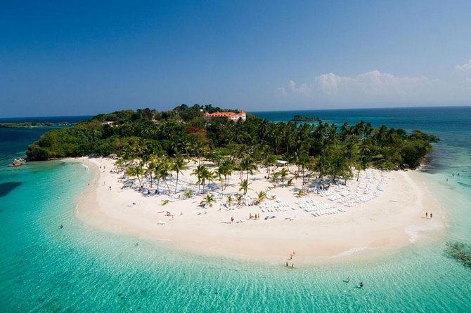 Full Day Samana Whales From Punta Cana With Waterfall, Bacardi Island & Lunch - Exploring Cayo Levantado