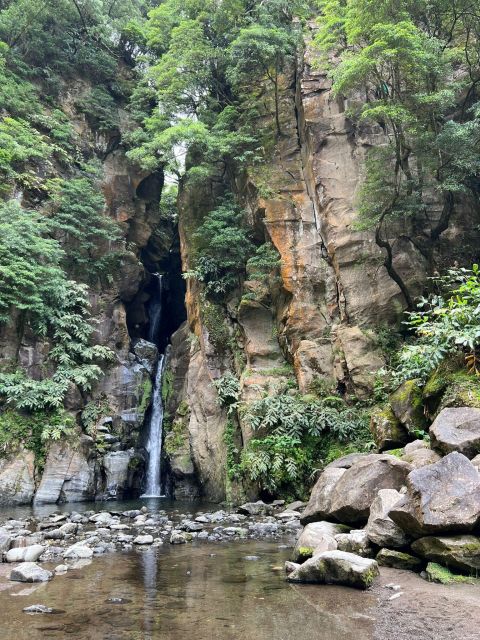 Full Day Sete Cidades and Lagoa Do Fogo - Reservation Details