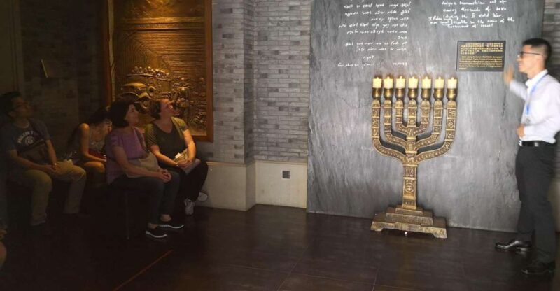 Full Day Shanghai Jewish Refugee Museum & Heritage Bike Tour - Itinerary Highlights