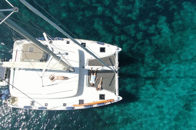 Full-Day Small-Group Cruise in Milos & Poliegos With Lunch - Exploring Milos Landscapes