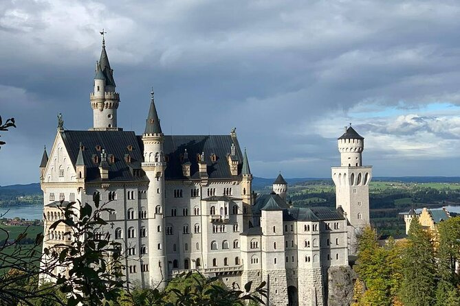 Full Day Small Group Tour in Neuschwanstein From Innsbruck - Booking and Cancellation