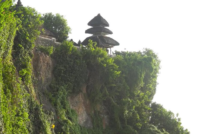 Full Day Southern Bali With Adventure Parasailing - Relaxing at Padang Padang